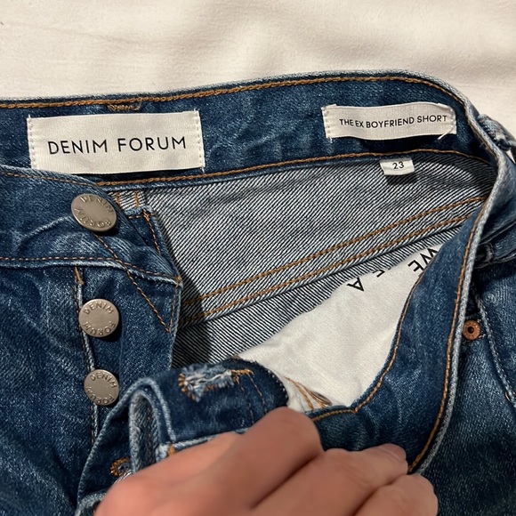 Great condition denim forum blue Jean shorts size 23 - Picture 2 of 3